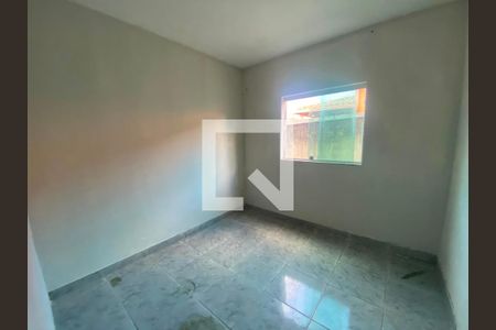 Quarto de casa para alugar com 3 quartos, 120m² em Tres Barras, Contagem