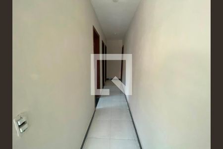 Corredor de casa para alugar com 3 quartos, 120m² em Tres Barras, Contagem