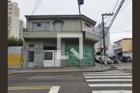 Fachada  de casa à venda com 2 quartos, 200m² em Jardim Previdencia, São Paulo