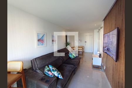 Sala de apartamento para alugar com 2 quartos, 62m² em Barra da Tijuca, Rio de Janeiro