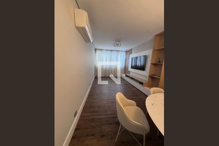 Sala de apartamento para alugar com 3 quartos, 100m² em Paraíso, São Paulo