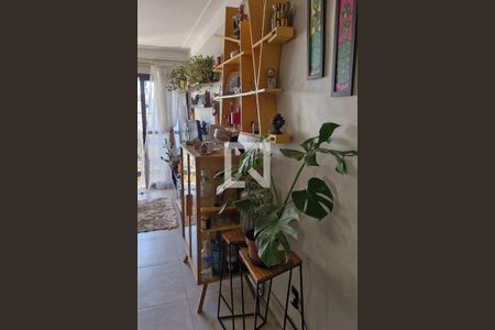 Sala de apartamento à venda com 2 quartos, 69m² em Jardim Itapeva, São Paulo
