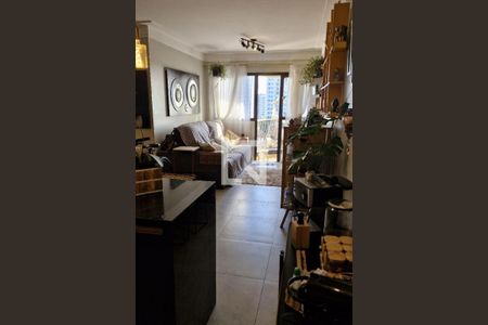 Sala de apartamento à venda com 2 quartos, 69m² em Jardim Itapeva, São Paulo