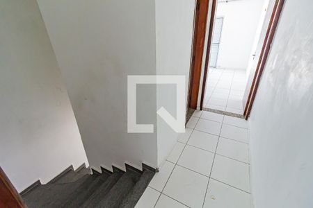 Corredor de casa para alugar com 3 quartos, 155m² em Capão Redondo, São Paulo