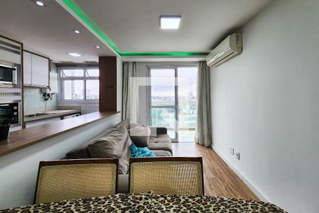 Sala  de apartamento à venda com 3 quartos, 143m² em Praça da Bandeira, Rio de Janeiro