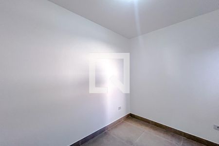 Quarto 2 de apartamento para alugar com 2 quartos, 37m² em Vila Invernada, São Paulo