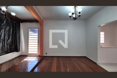 Sala de casa para alugar com 3 quartos, 162m² em Vila Valparaíso, Santo André