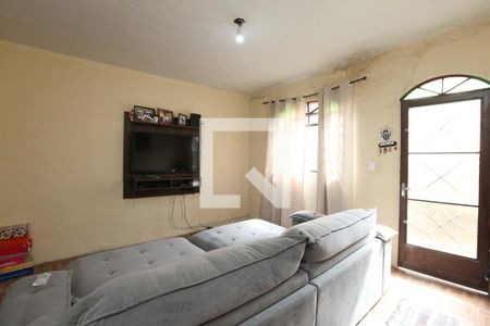 Casa à venda com 5 quartos, 200m² em Eldorado, Contagem
