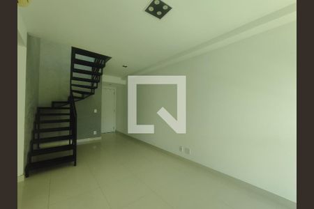 Sala de apartamento para alugar com 4 quartos, 165m² em Barra da Tijuca, Rio de Janeiro