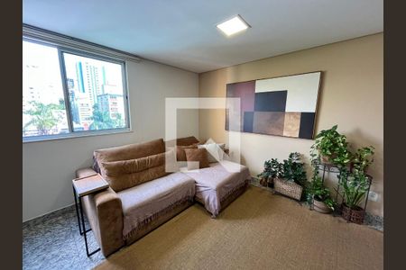 Sala de apartamento à venda com 2 quartos, 135m² em Carmo, Belo Horizonte