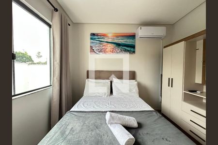 Quarto  de apartamento para alugar com 1 quarto, 43m² em Morro das Pedras, Florianópolis