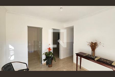 Sala de apartamento para alugar com 2 quartos, 65m² em Vila Emil, Mesquita