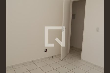 Apartamento para alugar com 3 quartos, 75m² em Setor Goiânia 2, Goiânia