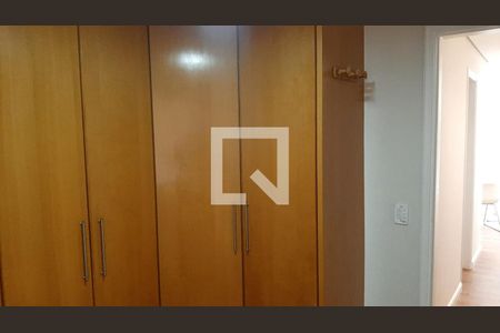 Quarto de apartamento para alugar com 3 quartos, 76m² em Jardim Flamboyant, Campinas