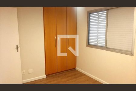 Quarto de apartamento para alugar com 3 quartos, 76m² em Jardim Flamboyant, Campinas