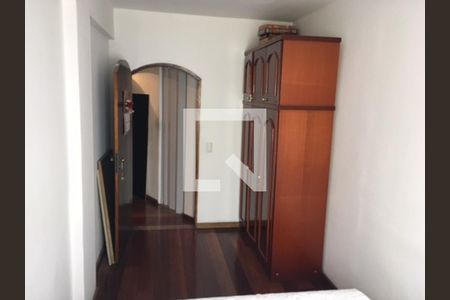 Quarto de casa à venda com 5 quartos, 200m² em Jardim Imperial, São Paulo