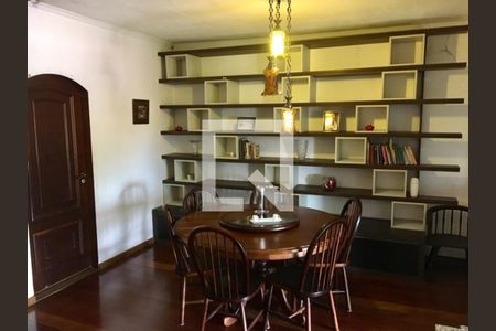 Sala de casa à venda com 5 quartos, 200m² em Jardim Imperial, São Paulo