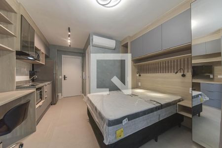 Quarto de kitnet/studio para alugar com 1 quarto, 24m² em Vila Cordeiro, São Paulo