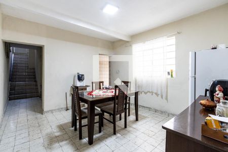 Casa à venda com 4 quartos, 150m² em Vila Romana, São Paulo
