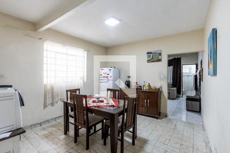 Casa à venda com 4 quartos, 150m² em Vila Romana, São Paulo
