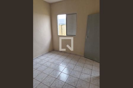 Sala / Quarto de casa para alugar com 1 quarto, 32m² em Vila Alpina, São Paulo