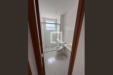 Banheiro de apartamento para alugar com 2 quartos, 42m² em Bairro Alto, Curitiba