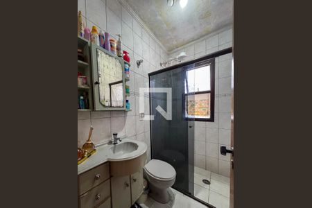 Banheiro da Suíte de casa à venda com 4 quartos, 128m² em Vila Santo Estefano, São Paulo