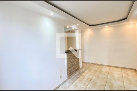Sala  de apartamento à venda com 2 quartos, 68m² em Jardim Santa Teresinha, São Paulo