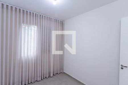 Quarto 1 de apartamento para alugar com 2 quartos, 43m² em Jaraguá, São Paulo