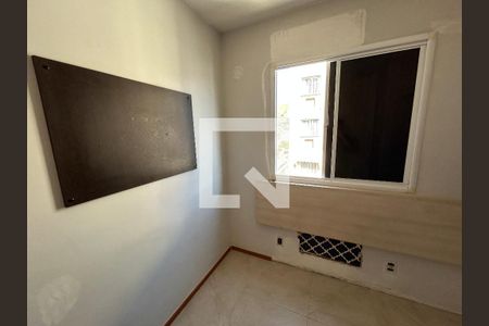 Quarto 1 de apartamento para alugar com 2 quartos, 49m² em Cascadura, Rio de Janeiro