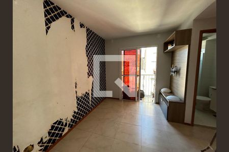 Sala de apartamento para alugar com 2 quartos, 49m² em Cascadura, Rio de Janeiro