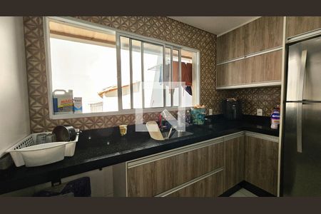 Casa para alugar com 3 quartos, 250m² em Loteamento Jardim Tropical, Jundiaí