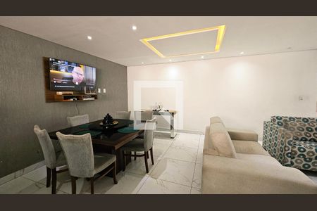 Casa para alugar com 3 quartos, 250m² em Loteamento Jardim Tropical, Jundiaí