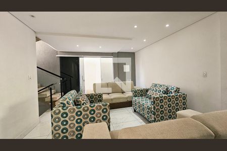 Casa para alugar com 3 quartos, 250m² em Loteamento Jardim Tropical, Jundiaí