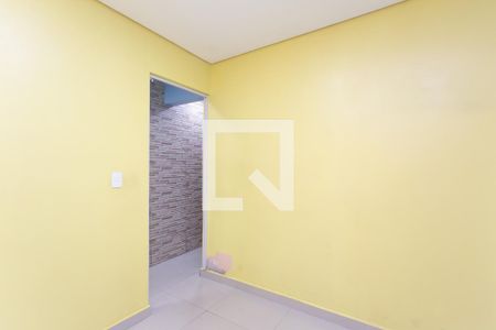 Quarto 1  de casa para alugar com 2 quartos, 70m² em Jardim Bartira, São Paulo