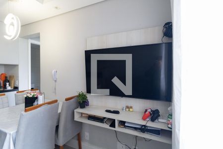 Sala de apartamento para alugar com 2 quartos, 33m² em Parque Fongaro, São Paulo