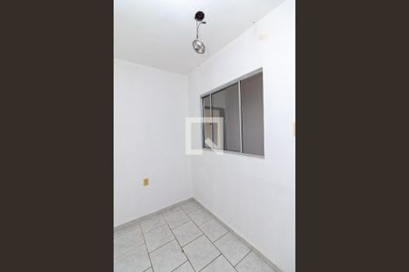 Quarto 2 de casa para alugar com 2 quartos, 76m² em Padre Miguel, Rio de Janeiro