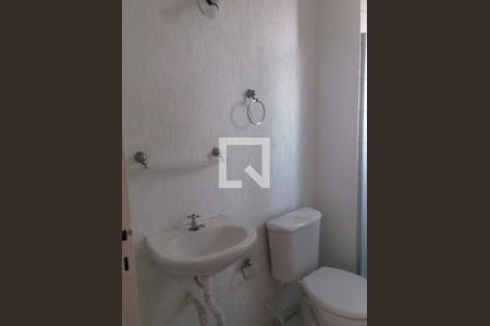 Banheiro de apartamento à venda com 3 quartos, 67m² em Utinga, Santo André