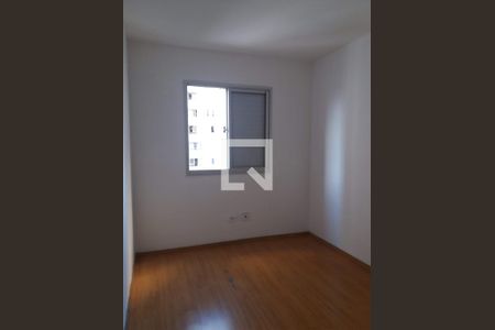 Quarto de apartamento à venda com 3 quartos, 67m² em Utinga, Santo André