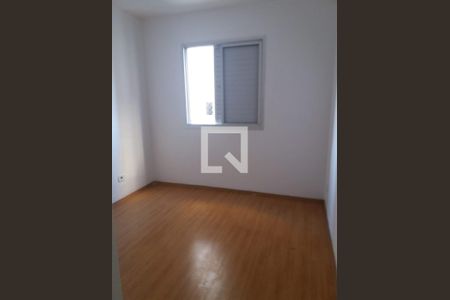 Quarto de apartamento à venda com 3 quartos, 67m² em Utinga, Santo André