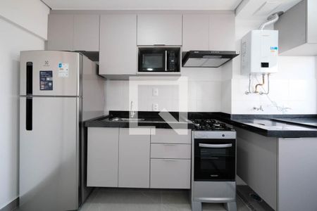 Sala/Cozinha de apartamento para alugar com 2 quartos, 38m² em Vila Campanela, São Paulo