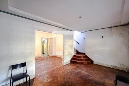 Sala de casa à venda com 3 quartos, 240m² em Vila Mariana, São Paulo