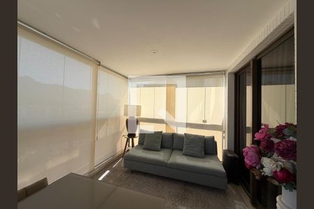 Sala - Varanda de apartamento à venda com 4 quartos, 160m² em Barra da Tijuca, Rio de Janeiro