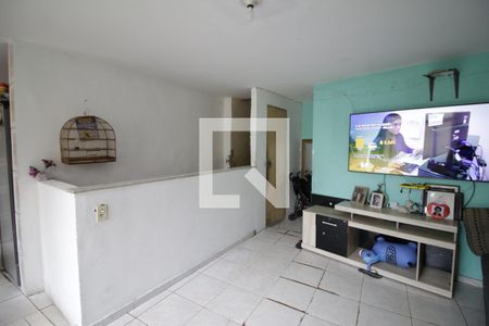 Sala de casa para alugar com 2 quartos, 120m² em Cidade de Deus, Rio de Janeiro