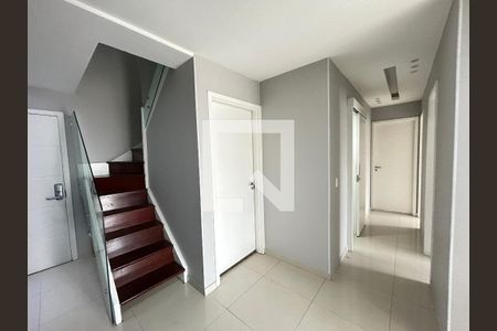 Sala de apartamento à venda com 4 quartos, 147m² em Vila Valqueire, Rio de Janeiro