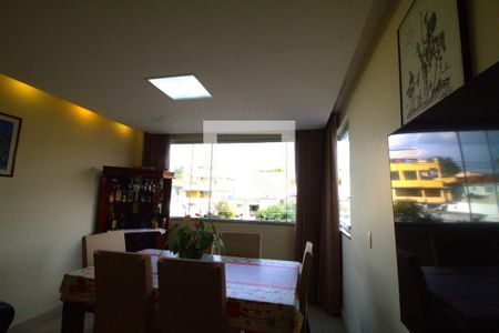 Sala de Estar  de apartamento à venda com 3 quartos, 75m² em Santo Andre, Belo Horizonte
