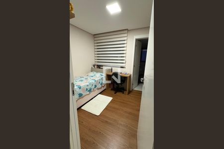 Quarto de apartamento à venda com 3 quartos, 121m² em Jardim Teresa, São Paulo