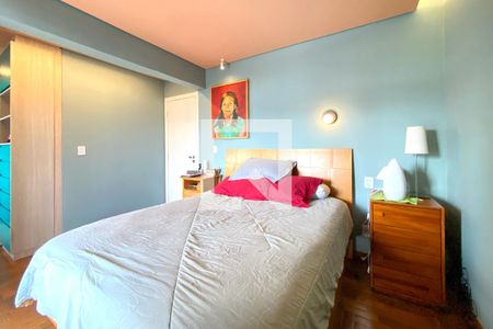Suite 1 de apartamento à venda com 2 quartos, 132m² em Santo Antônio, Belo Horizonte