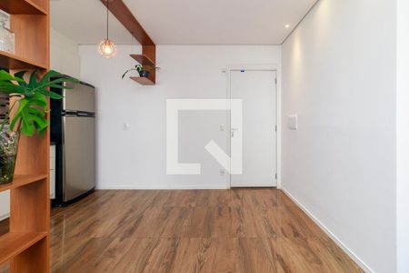 Sala de apartamento para alugar com 2 quartos, 42m² em Parque Maria Helena, São Paulo