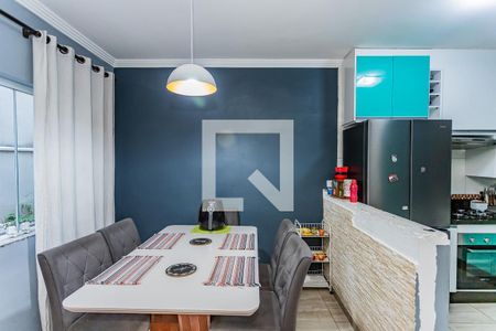 Sala de casa à venda com 2 quartos, 160m² em Jardim Vivan, São Paulo